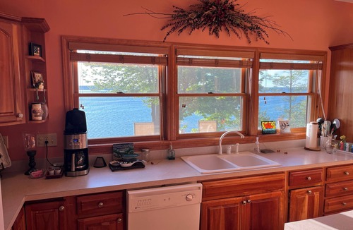 Kewadin House | "Luxurious 4BR/4BA Retreat on Torch Lake - Perfect for Families"