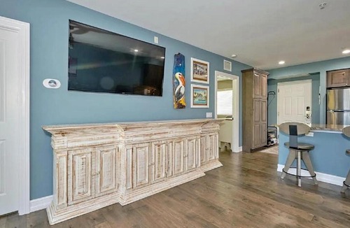 Coconut Grove Apartment | Luxury 2 Bedroom Bayfront Residence with Views