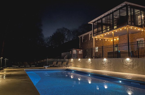 Taylors House | Luxury 6,000+ sq ft Hideaway with Heated Pool, Spa, & Sauna - near Greenville