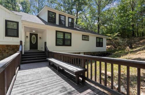 Cordova House | Luxury 6BR Private Estate Spa Bath Theater 2 Acres