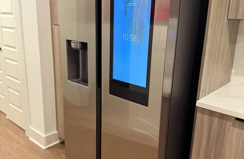 Atlantic Station Area Apartment | Luxury and Modern Unit