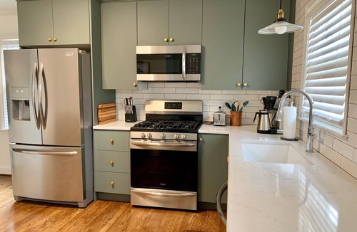 Chevy Chase House | Luxury Chevy Chase Cottage - close to UK