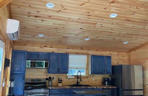 Primrose Cabin | Luxury Couples Cabin in the Heart of RRG!
