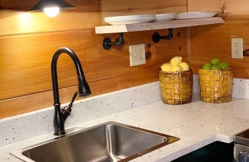 Lake Lure Cabin | Luxury Creek Waters Cabin - walk to Chimney Rock & Lake Lure