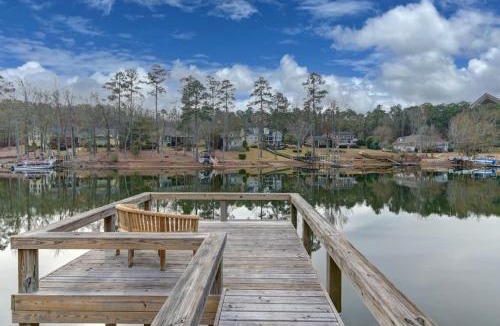 Lexington House | Luxury Escape by the Lake
