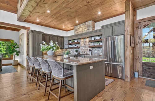 Morganton House | Luxury Lakefront Home on Beautiful Lake Blue Ridge; 3 K Suites + Bunk; Huge Dock