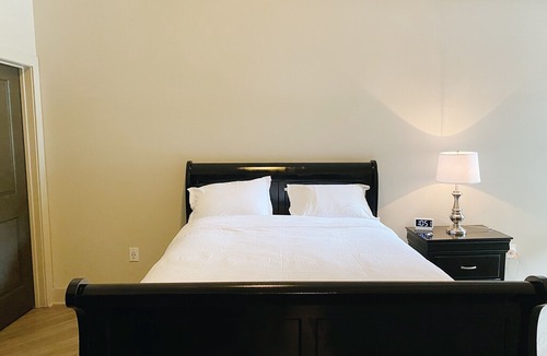 Home Park Apartment | Luxury Living in Midtown Atlanta