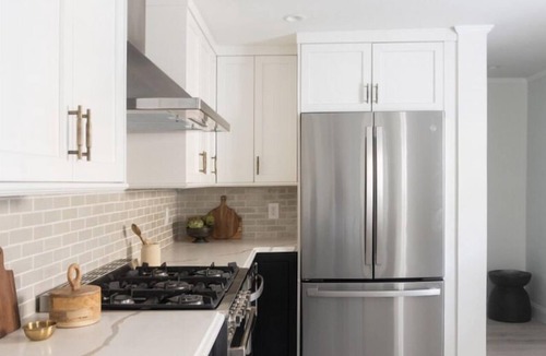 Historic Downtown Savannah Apartment | Luxury Loft in Prime Historic District Location by Lucky Savannah