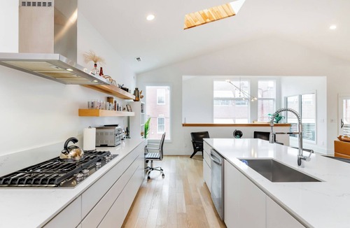 Butchertown Apartment | Luxury private apartment in downtown Louisville with parking.