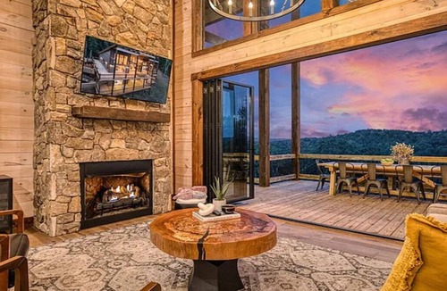 Mineral Bluff Cabin | Luxury Retreat: Heated Pool, Spa, Game, Sleeps 16