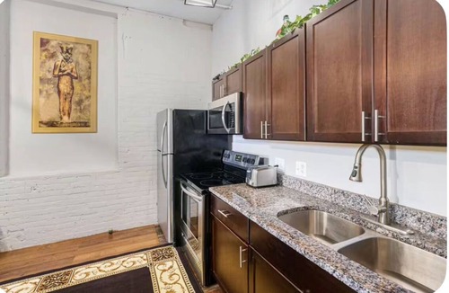 Corktown Apartment | Luxury Riverview Loft with Pool Table