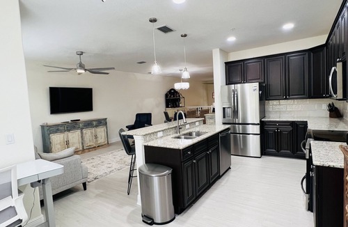 Biggar House | Luxury Townhome - Coveted Paseo Resort - Semiprivate Pool/Spa/15min to Airport