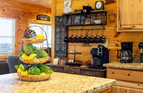 Sevierville Cabin | Majestic Horizon by Ghosal Luxury Lodging