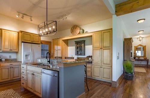Cashiers Condo | Majestic views from this fabulous condo in Trillium Links & Lake Club community!