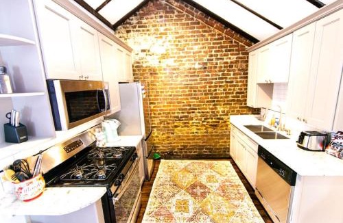 Saint Roch House | Mandeville Creole Cottage - 3 bed-2 bath
