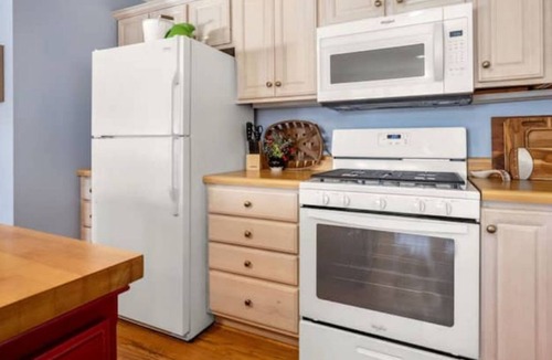 Mountain Rest House | Maplewood Cottage at Chattooga Lake