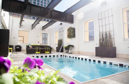Central Business District Resort | Mardi Gras in New Orleans 2/9/24 - 2/16/24! 1 BR/1 BA. Come visit the Big Easy!