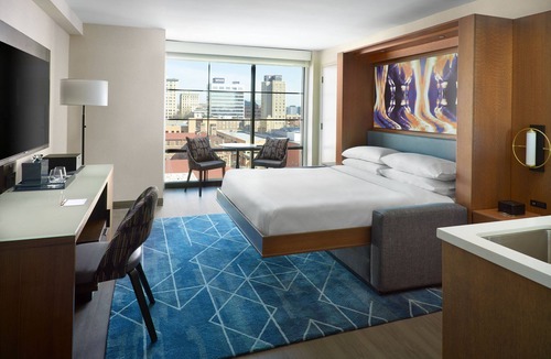 Downtown Knoxville Hotel | Marriott Knoxville Downtown