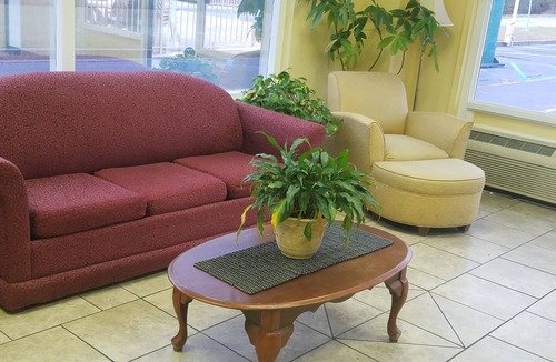 Cayce Hotel | Masters Inn Columbia I-26