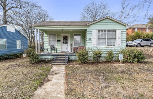 Starkville House | Maxwell 102 Cotton District, Parking, Pet-Friendly