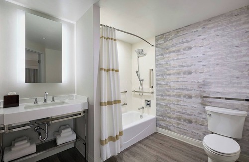 Kingsport Resort | MeadowView Conference Resort & Convention Center
