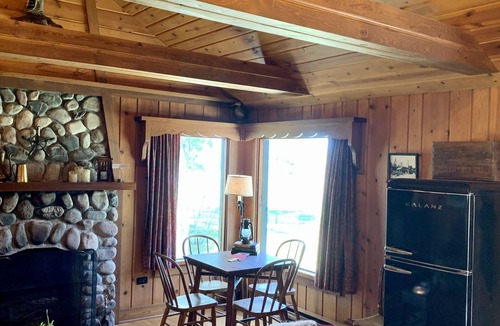 Harbor Springs House | Merganser Cabin at Blisswood Resort
