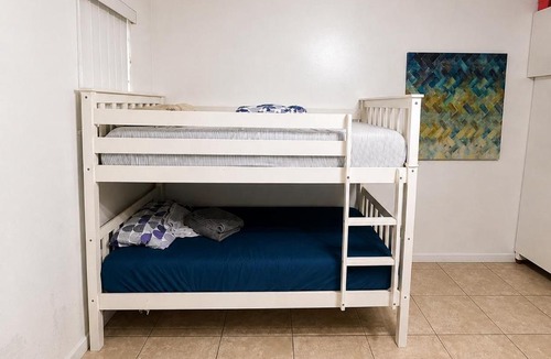 East Little Havana Hostel | Miami City Hostel
