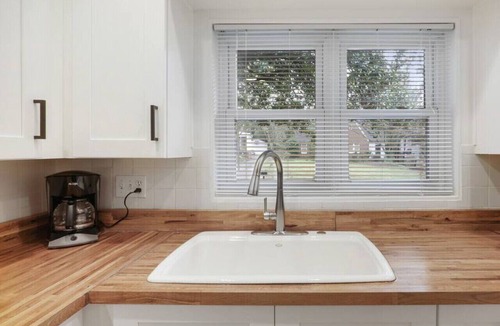 Morningside-Lenox Park Apartment | Mid Century Modern Morningside VA Highland Emory