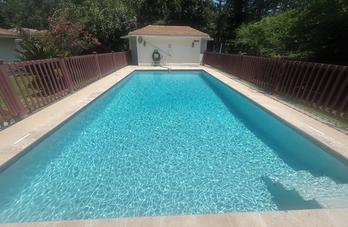 Lobdell/Woodale House | Mid City ranch! Huge backyard! Private pool!