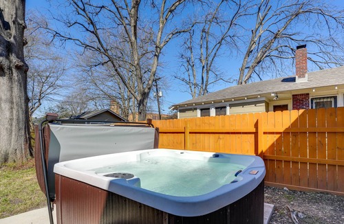 Vollintine-Evergreen House | Midtown Memphis Vacation Rental: Private Hot Tub!