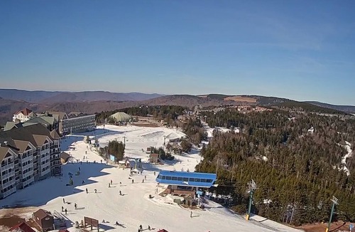 Snowshoe Condo | ML117 Convenient 1st Floor Condo, Gated Deck
