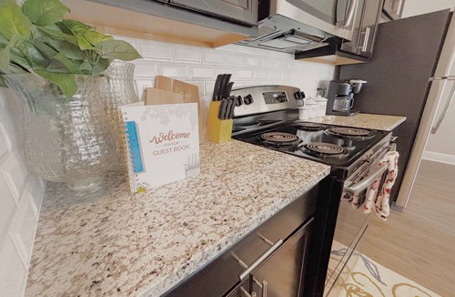 Tangipahoa Parish Apartment | Modern 2BD/2BA Oasis Fast WiFi Balcony Gated Community Near SLU & Downtown