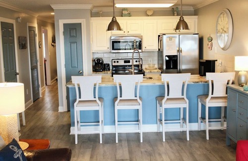 Carolina Yacht Landing Apartment | Modern 3-bed, 2-bath condo on the Intercoastal Waterway