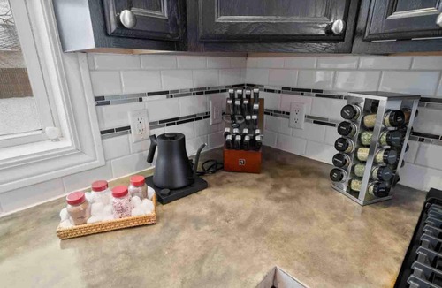 Elkhart House | Modern 3BR/2BA Home | 5m DT Elkhart | 30m ND