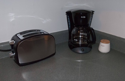 Richland Condo | Modern Condo w/Free Yoga, Close to Downtown! Good Bed, Keyless Entry