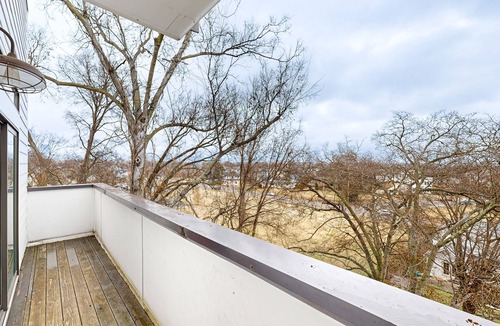 Chestnut Hill Condo | Modern condo with luxurious amenities, city views and close to local attractions