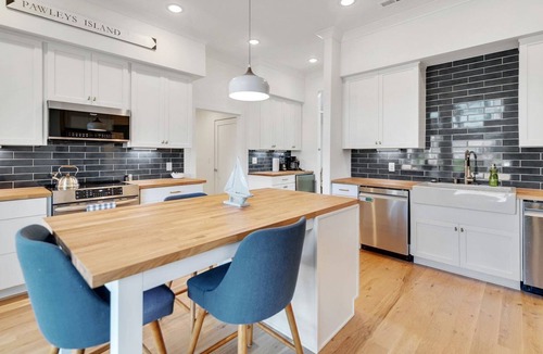 Pawleys Island Cottage | Modern Cottage with Endless Outdoor Activities in Pawleys Island, South Carolina