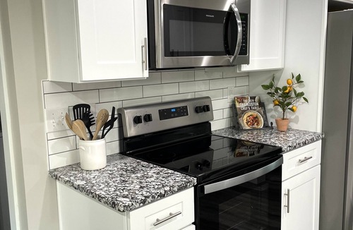 Duncan House | Modern Cozy Home located between Greenville & Spartanburg