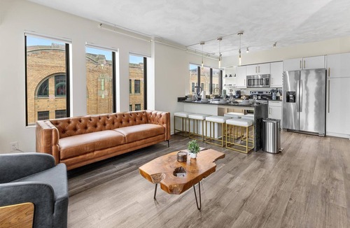 Wholesale District Apartment | Modern Double Unit in the Heart of Indianapolis