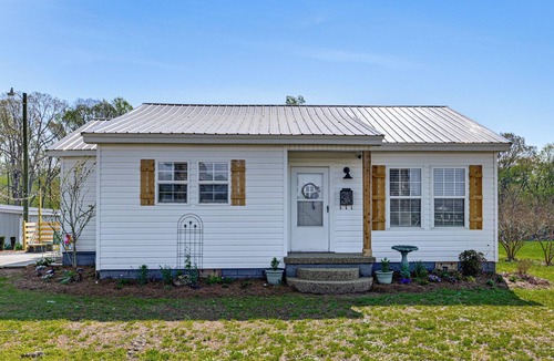 Crouse House | Modern Farmhouse Retreat in the Crouse Countryside