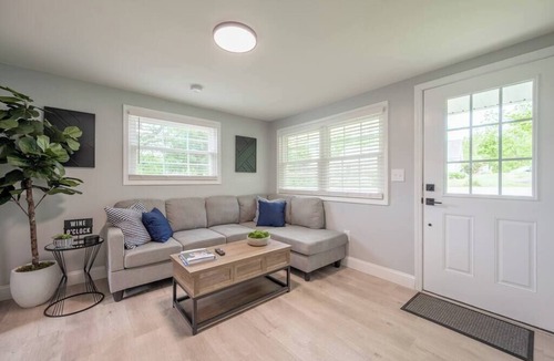 Blacksburg House | Modern Home 2 Miles to Virginia Tech
