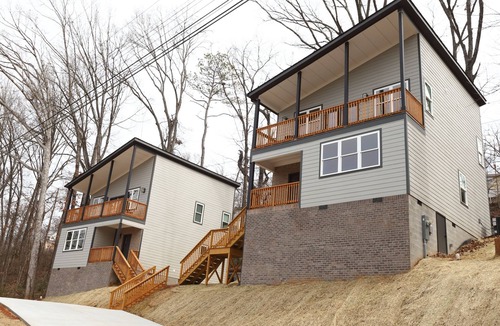 Rossville House | Modern home with sweeping views of Lookout Mountain just 5 miles from downtown