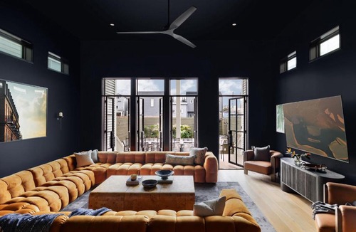 Faubourg Lafayette House | Modern New Homes Heated Pools and Spas