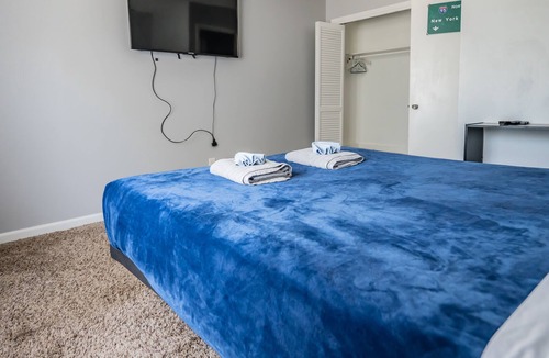 Jonesboro House | Modern Oasis at the W- ***LUXURIOUS HEATED POOL NOW OPEN***