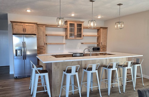 Crofton House | Modern Riverfront Escape, Crofton, NE - Entire Home