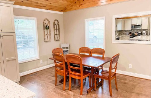 Shannon House | Modern, rustic home convenient to Golf Courses, Legacy Arena, Hoover Met + more