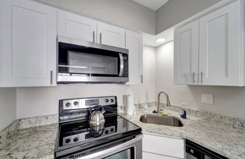 Sarasota House | Modern Sarasota Retreat Near Downtown & Beaches!