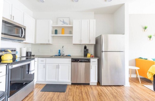Fountain Square Apartment | Modern Upscale 1BR Fountain Square