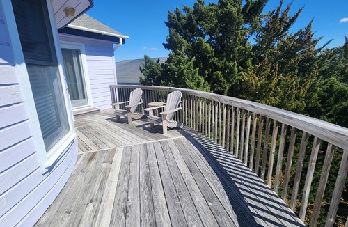 Ocracoke House | Moondance: Comfortable, true relaxation, soothing colors and décor.
