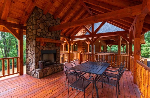Logan Apartment | Moonlight Ridge Lodge - Hocking Hills